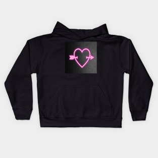 Heart & Arrow Bright Pink on Black Background Graphic Design Cute Gifts Kids Hoodie